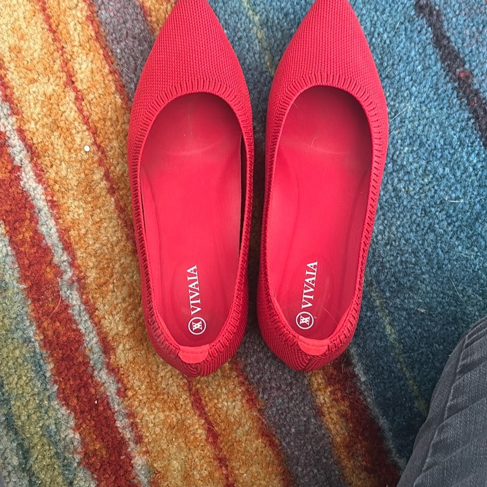 VIVAIA Women's Red Flats